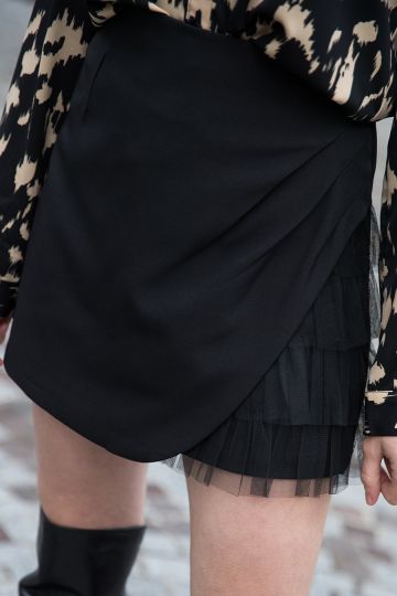 Jupe courte noire - Anastasia